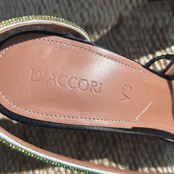 NWT D’Accori Saturn Satin Slingback Pumps - Picture 6 of 11